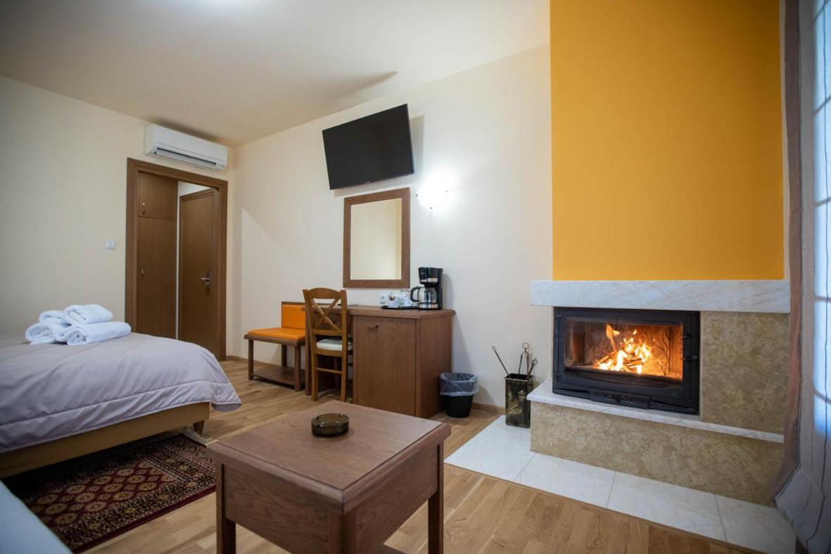 Rentína Rentinia Inn מראה חיצוני תמונה