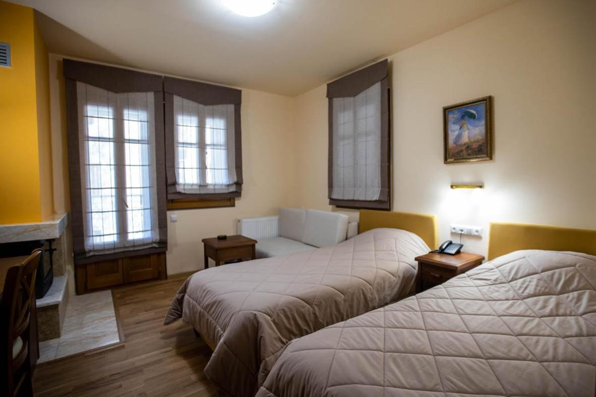 Rentína Rentinia Inn מראה חיצוני תמונה