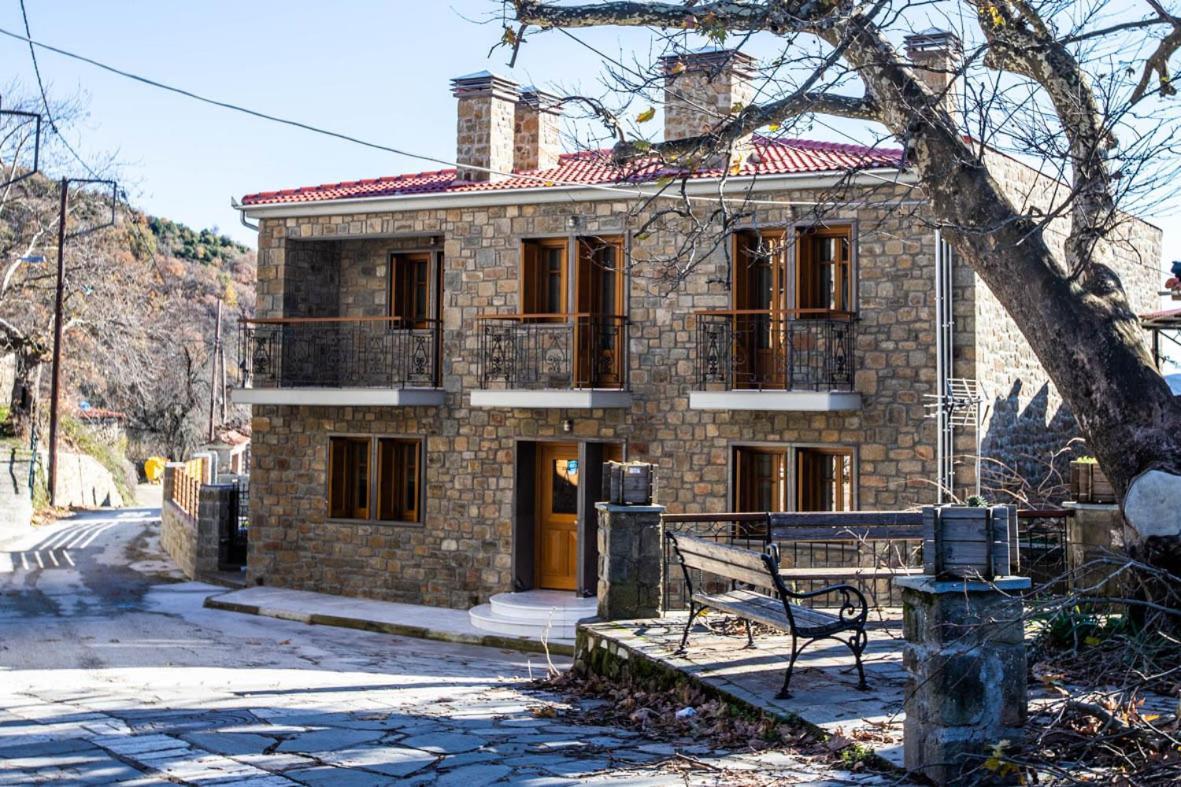 Rentína Rentinia Inn מראה חיצוני תמונה