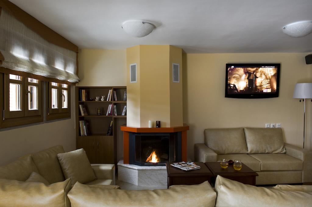 Rentína Rentinia Inn מראה חיצוני תמונה